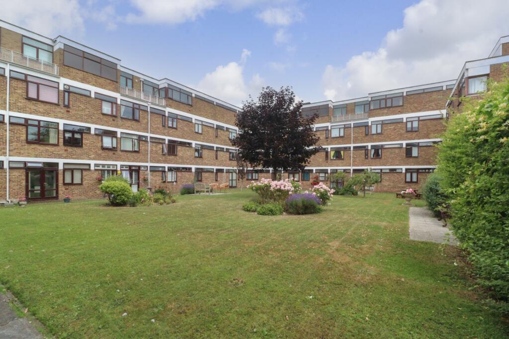 Main image of property: Carmel Court, Gainsborough Road, Birchington, Kent, CT7