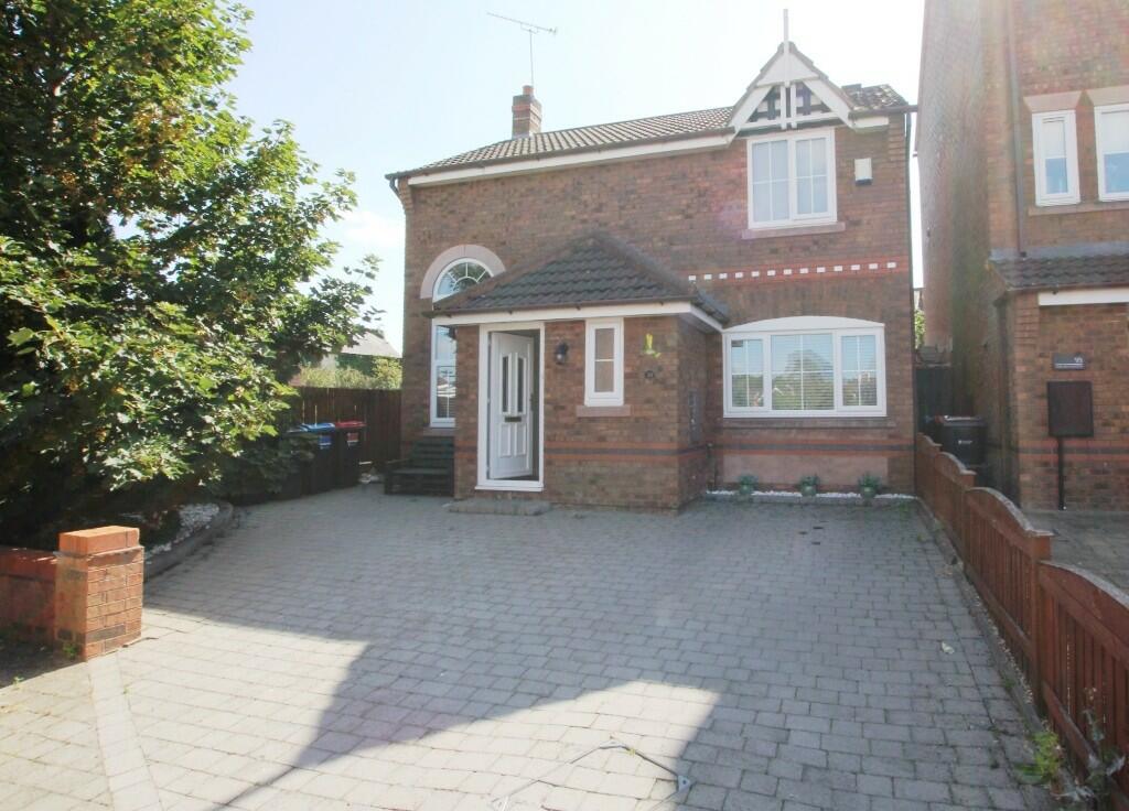 3 bedroom detached house for sale in The Heywoods, Chester, CH2