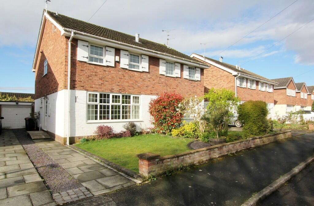 3 bedroom semi-detached house for sale in Oldfield Drive, Vicars Cross, Chester, CH3
