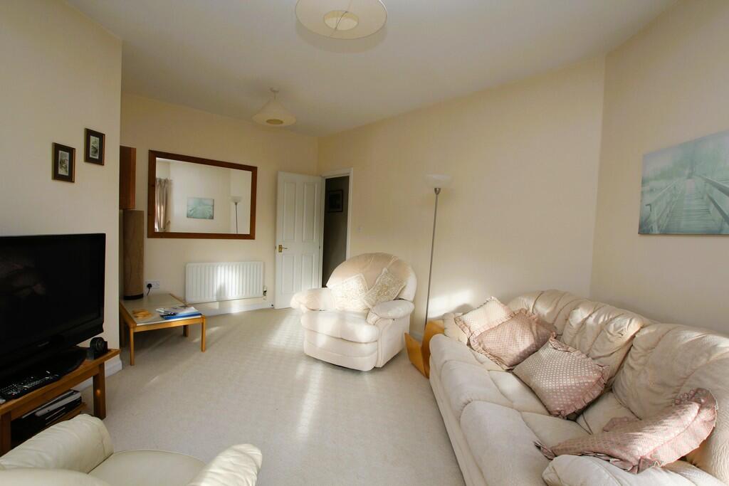 Additional property image - Thomas Brassey Close, Hoole, Chester