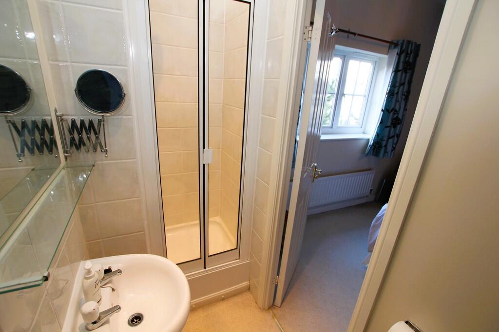 Additional property image - Thomas Brassey Close, Hoole, Chester