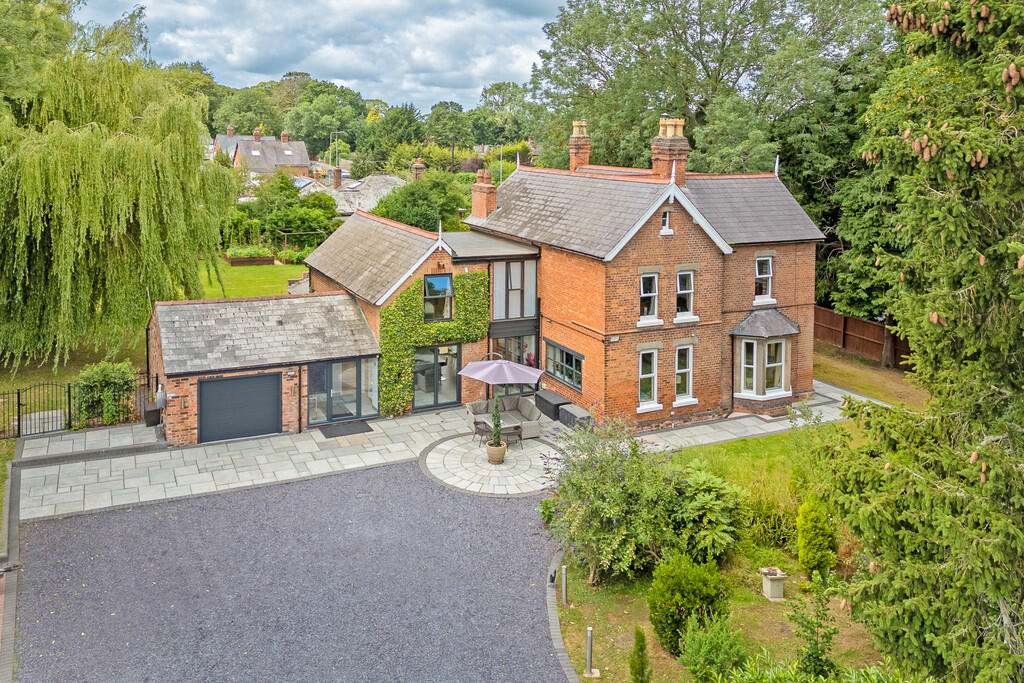 Main image of property: Tarvin Road, Littleton, Chester