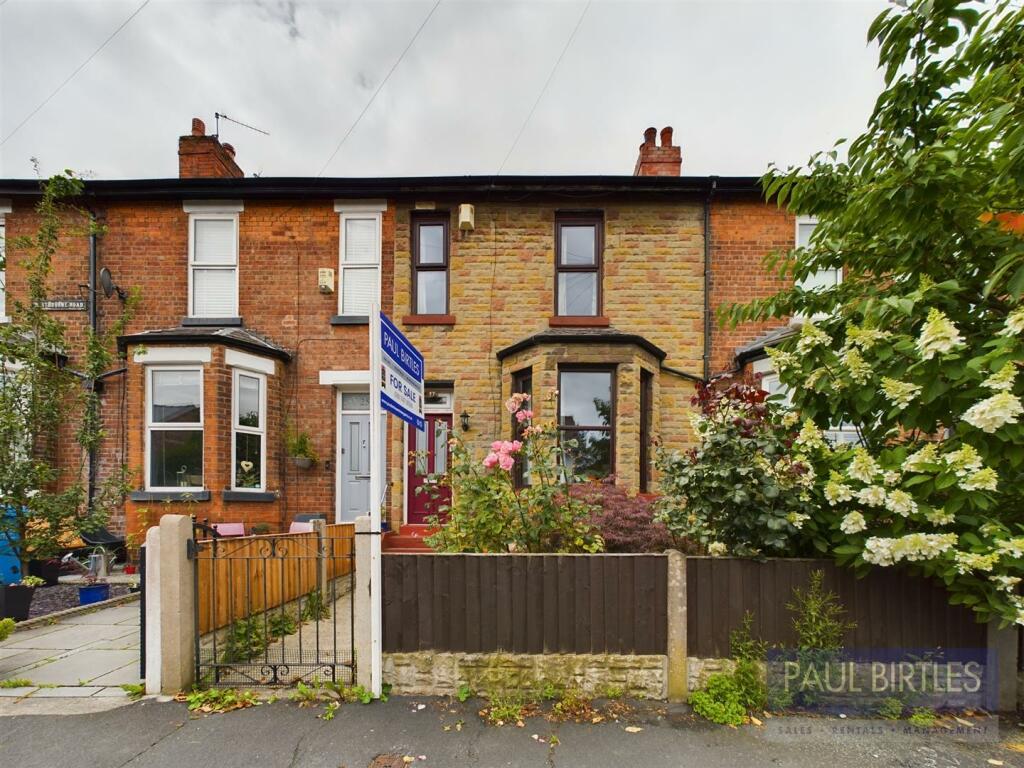 4 bedroom terraced house for sale in Westbourne Road, Urmston, Trafford
