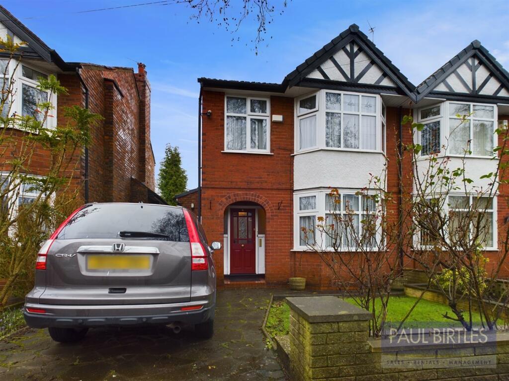 3 bedroom semidetached house for sale in Cornhill Avenue, Urmston