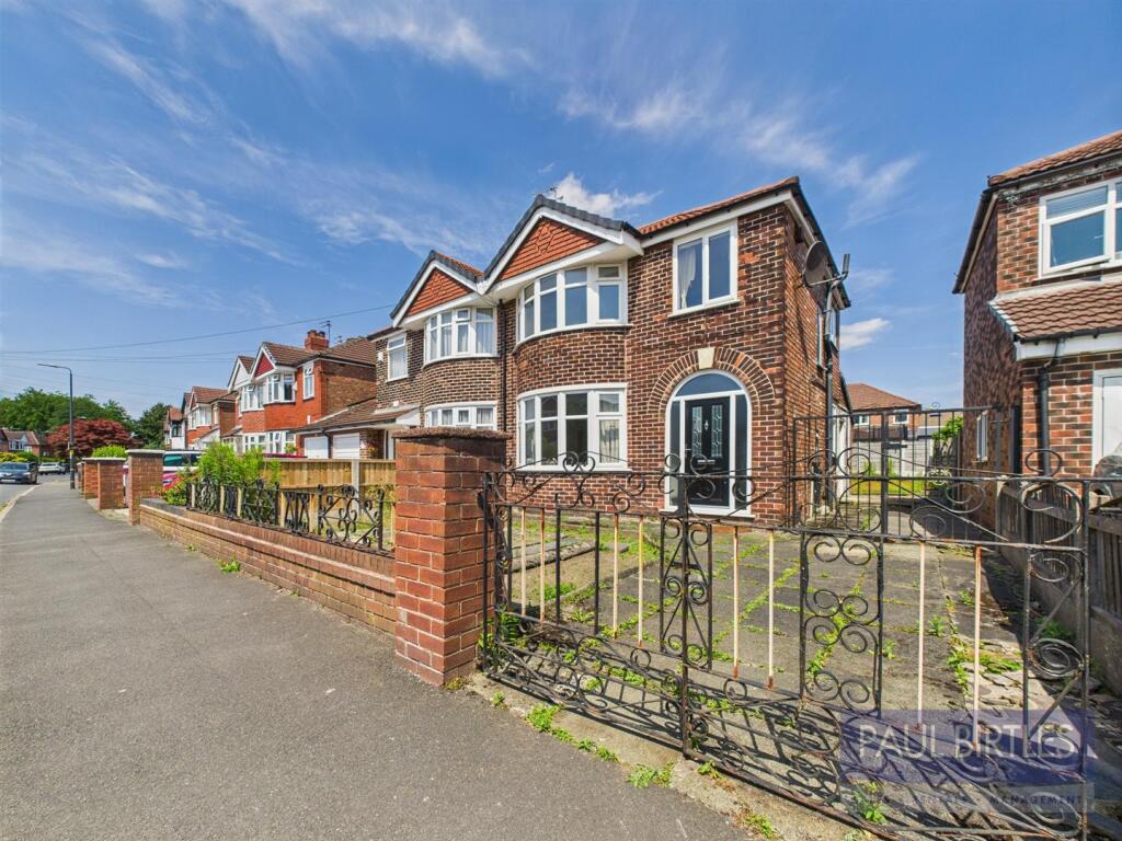 Main image of property: Abingdon Road, Davyhulme, Trafford, M41