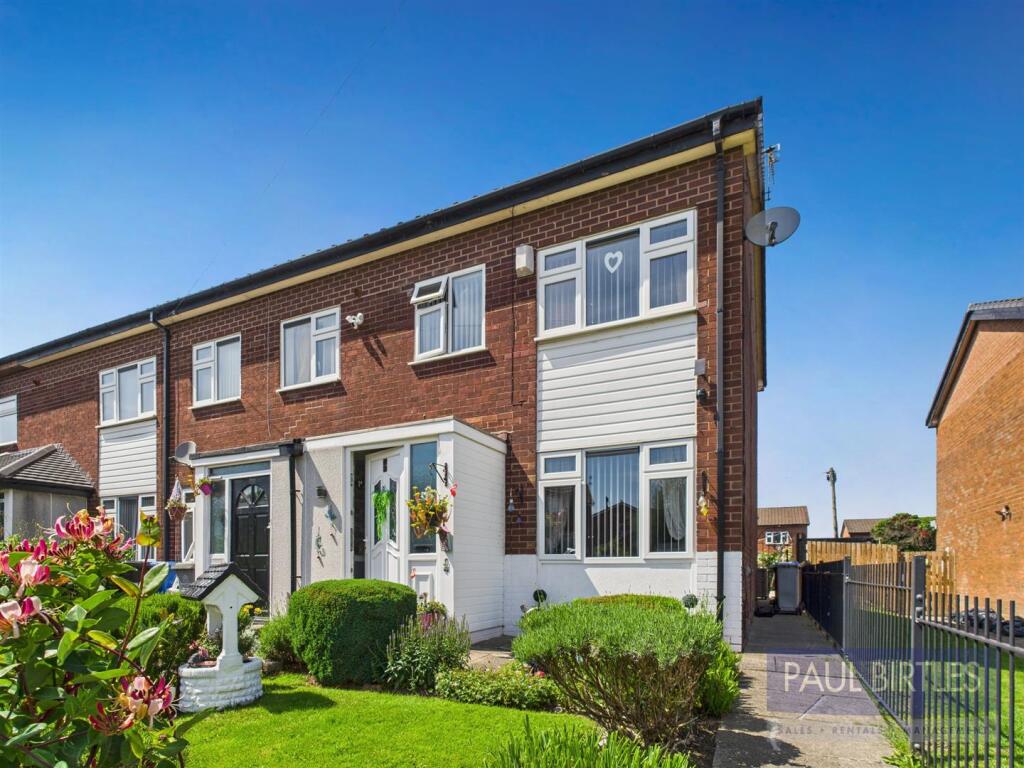 Main image of property: Redbrook Road, Timperley, Trafford, WA15 7EW