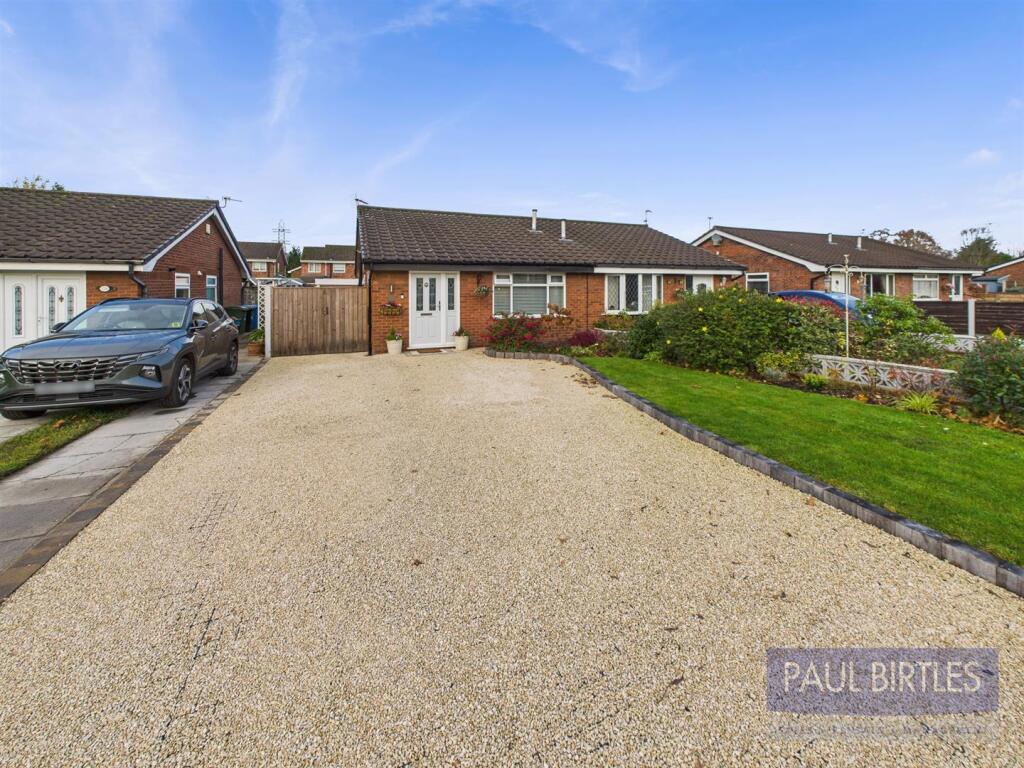 Main image of property: Valley Road, Flixton, Trafford, M41 8RG