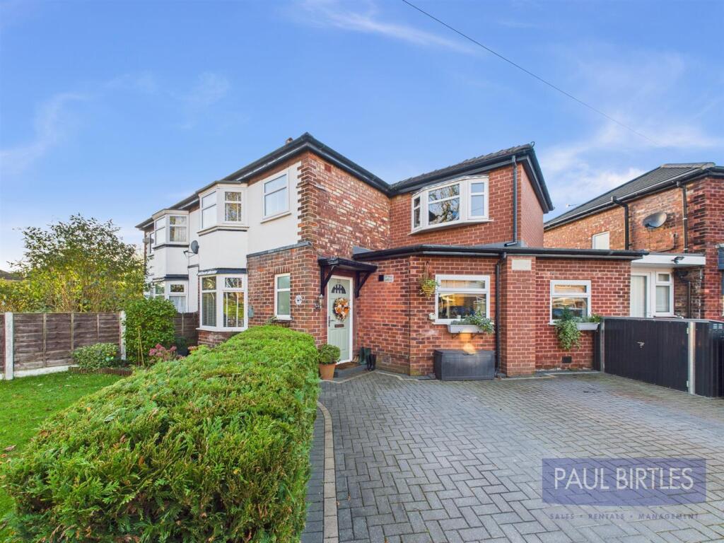 Main image of property: Broadoaks Road, Urmston, Trafford, M41 9DR