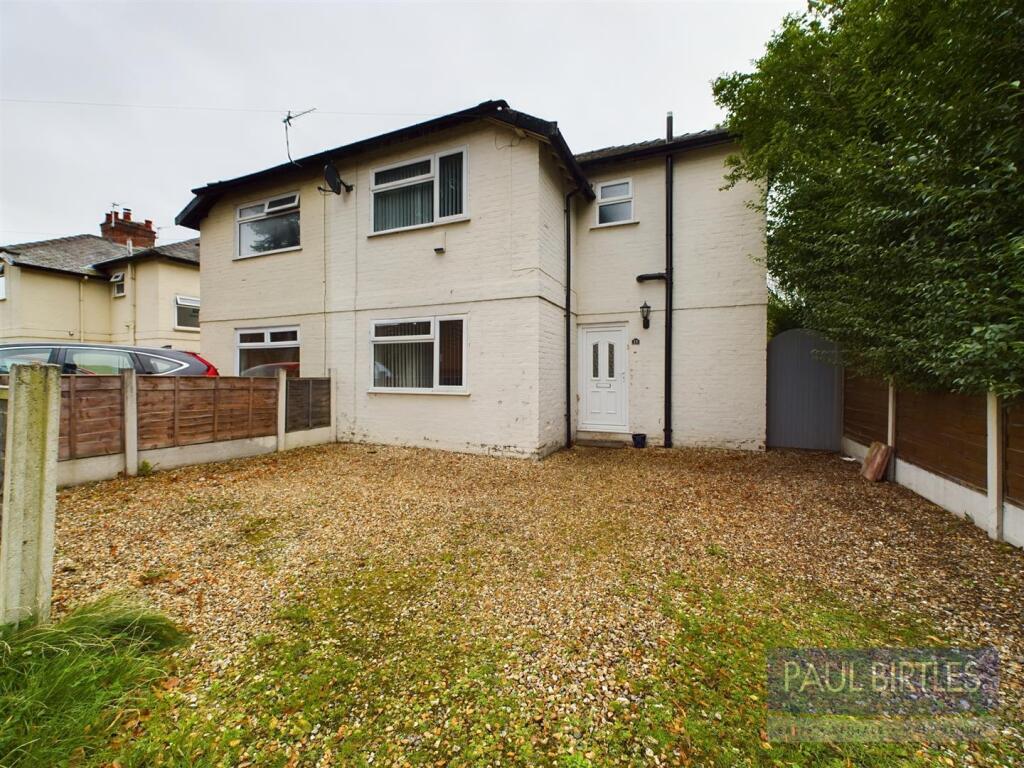 Main image of property: Park Road South, Manchester