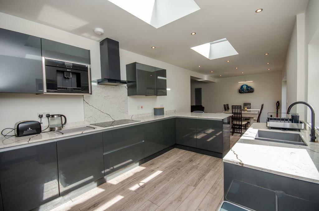 Additional property image - Glendale, Downend, Bristol, BS16 6EQ