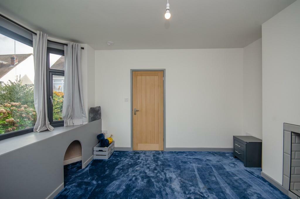 Additional property image - Glendale, Downend, Bristol, BS16 6EQ