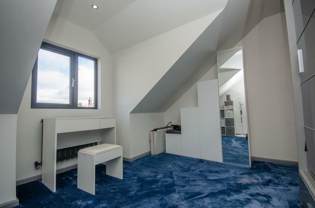 Additional property image - Glendale, Downend, Bristol, BS16 6EQ