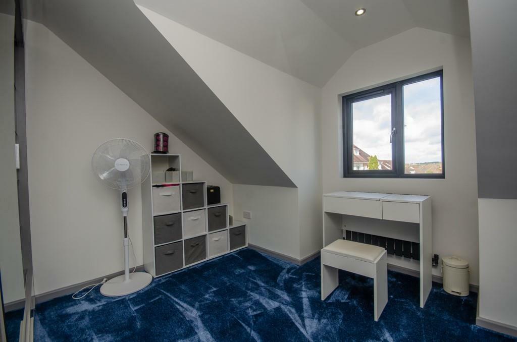 Additional property image - Glendale, Downend, Bristol, BS16 6EQ