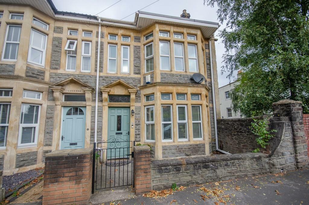 Main image of property: 172 Downend Road, Downend, Bristol, BS16 5EB