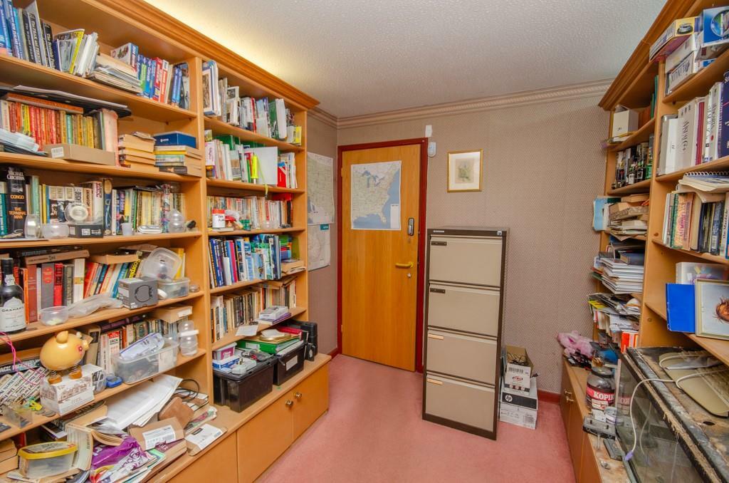 Additional property image - Stockwell Glen, Downend, Bristol, BS16 6XD
