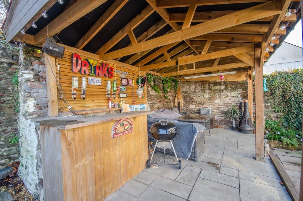 Additional property image - Mangotsfield Road, Mangotsfield, Bristol, BS16 9LG