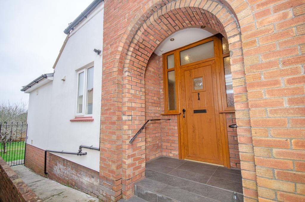 Additional property image - Gladstone Street, Staple Hill, Bristol, BS16 4RF