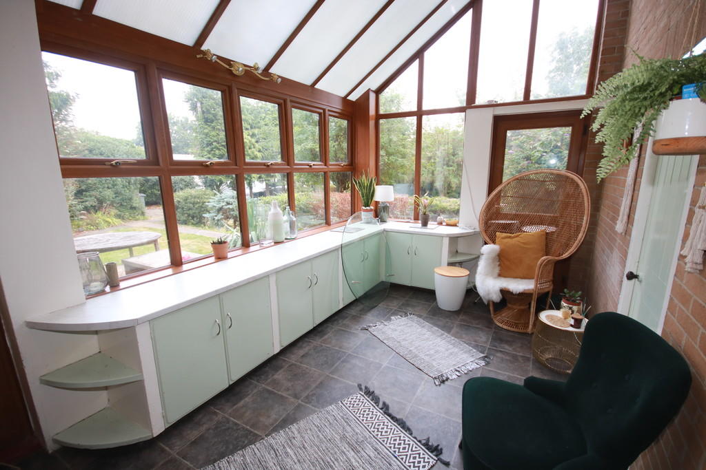 4 bedroom detached house for sale in Green Street, Great Gonerby, NG31