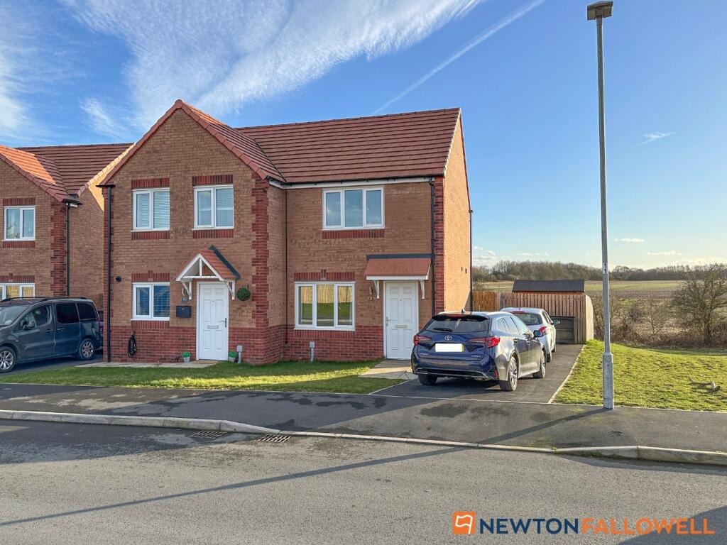 2 bedroom semidetached house for sale in Sir Brian Way, Bilsthorpe, NG22