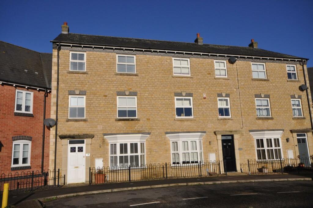 4 bedroom end of terrace house for sale in The Green, Mawsley