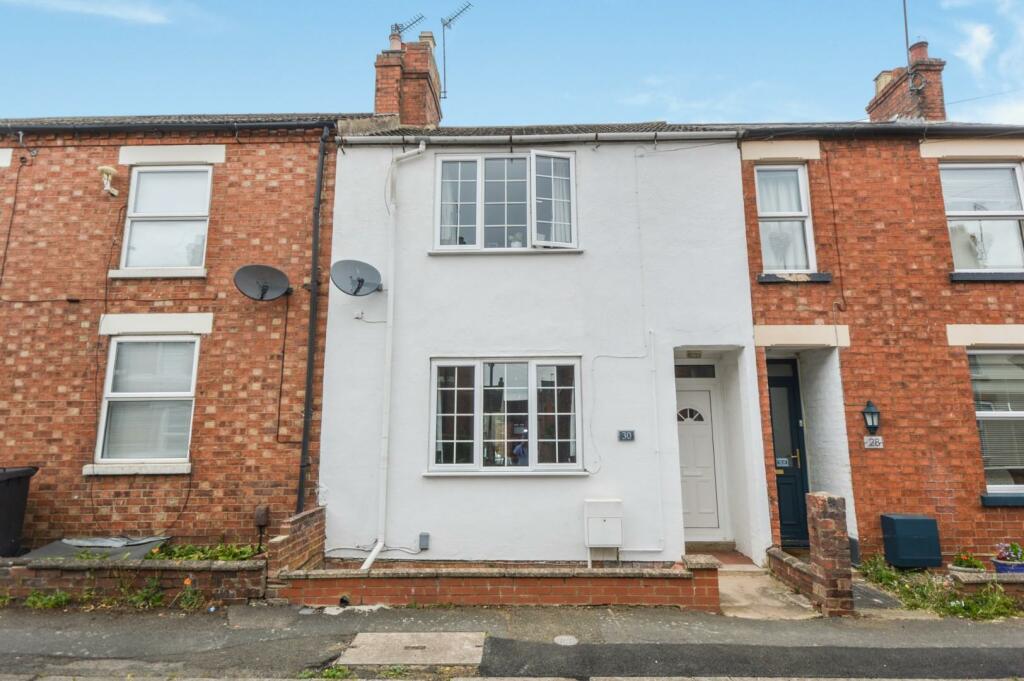 2 bedroom terraced house for sale in Victoria Street, Earls Barton