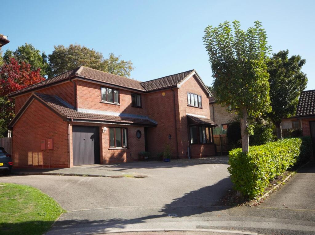 Main image of property: Laneside Hollow, Northampton