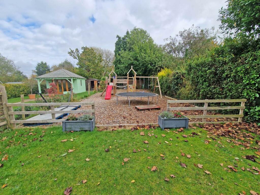 Additional property image - Alwyn Road, Bilton, Rugby