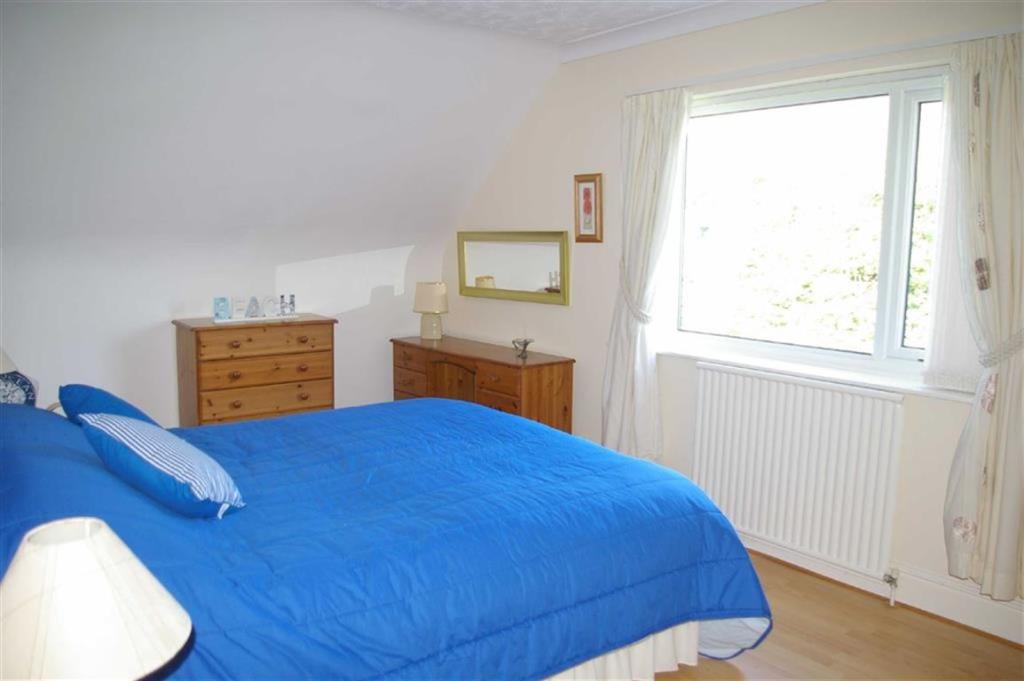 6 bedroom detached house for sale in Penrhyn Beach East, Penrhyn Bay