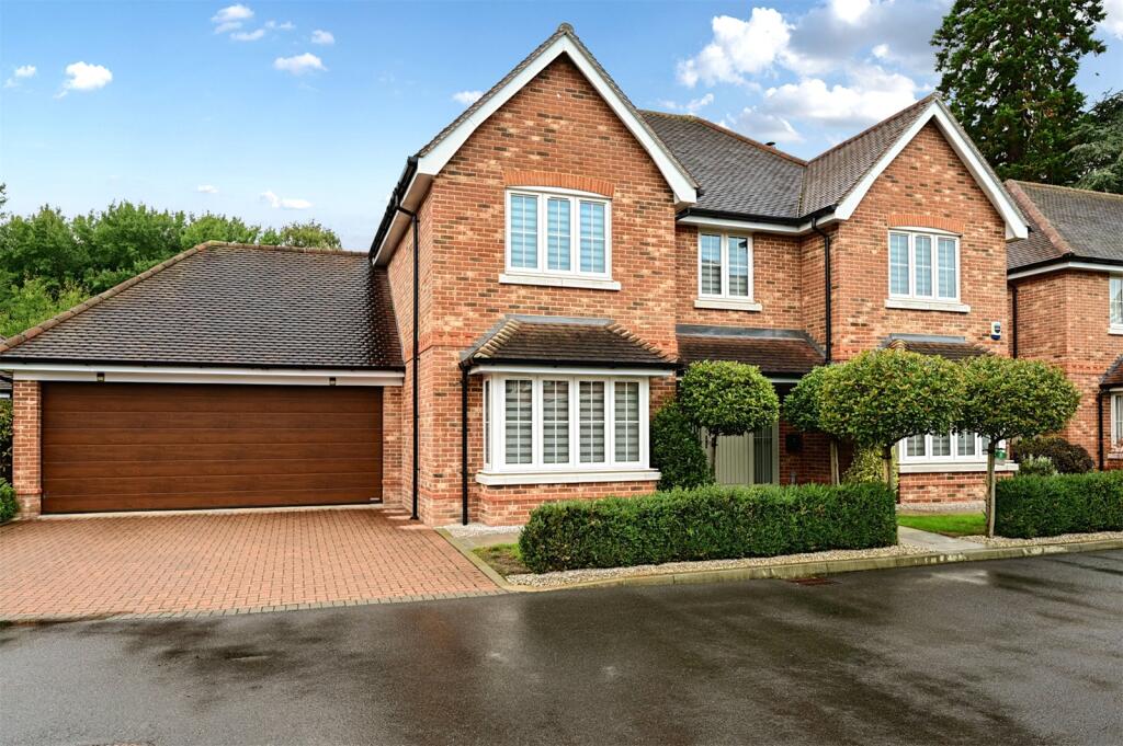 Main image of property: London Road, Hartley Wintney, Hook, Hampshire, RG27