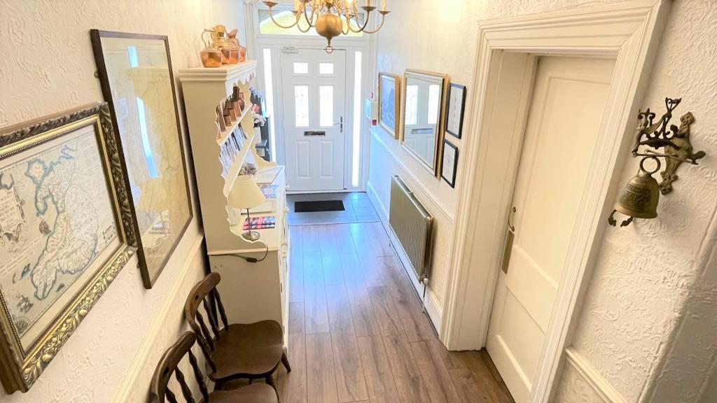 7 bedroom guest house for sale in Deganwy Avenue, Llandudno, LL30