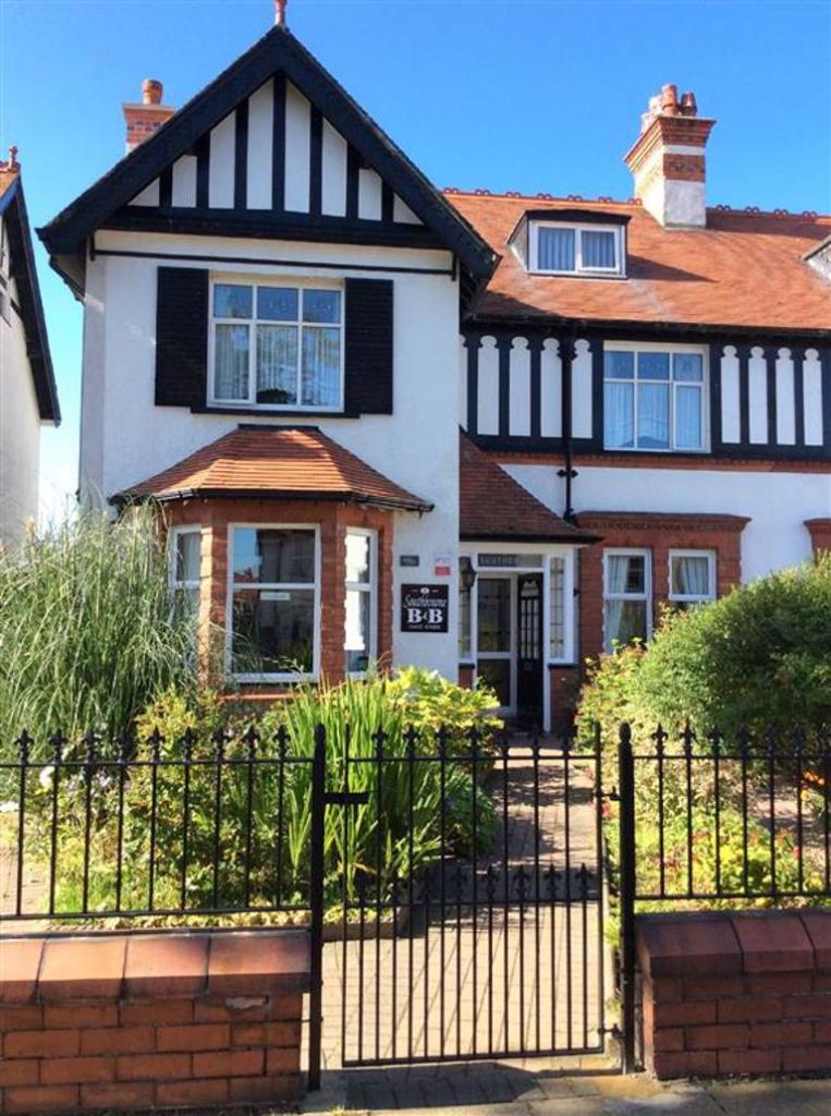 7 bedroom semidetached house for sale in St Davids Road, Llandudno