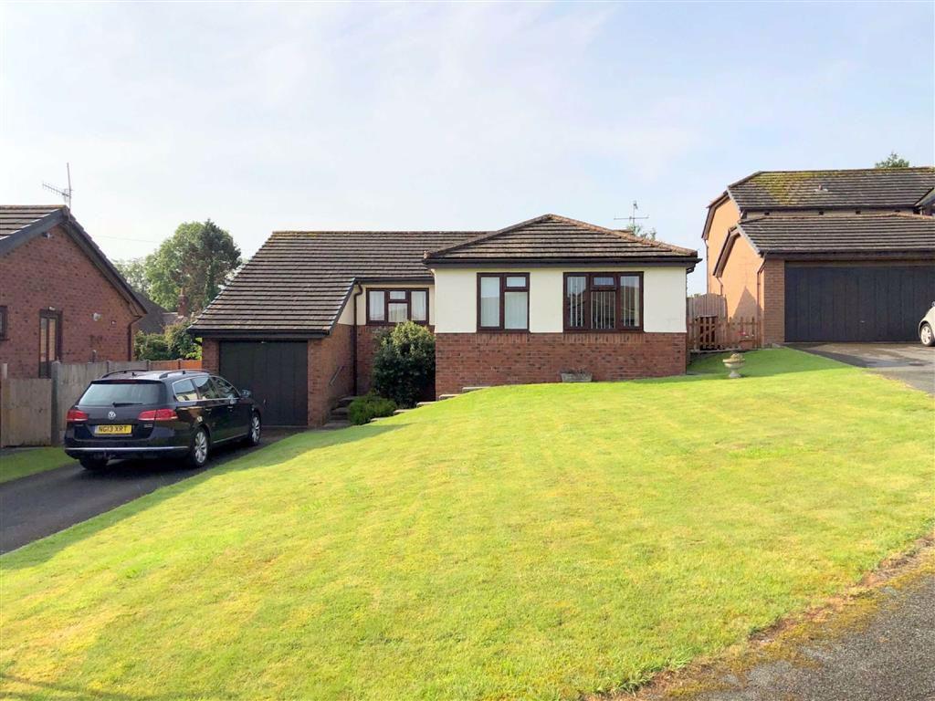 3 bedroom detached bungalow for sale in Vicarage Gardens, Llandudno, Conwy, LL30