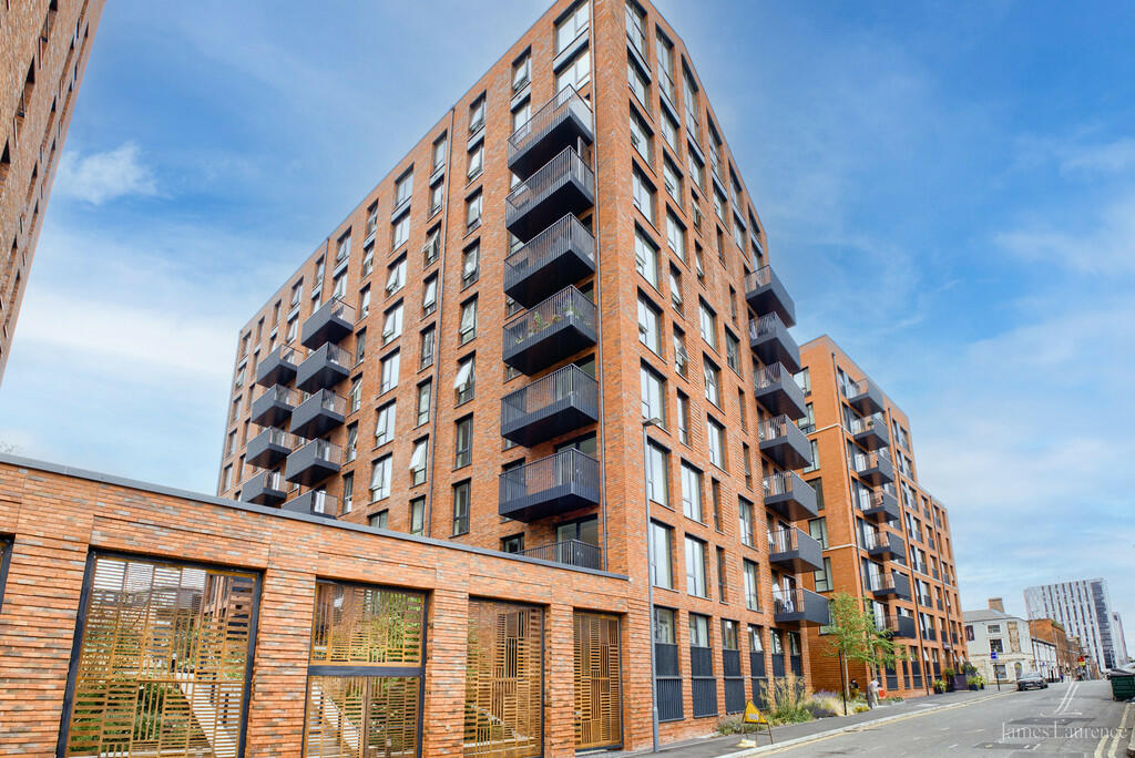3 bedroom apartment for rent in The Barker, Snow Hill Wharf, Shadwell Street, B4