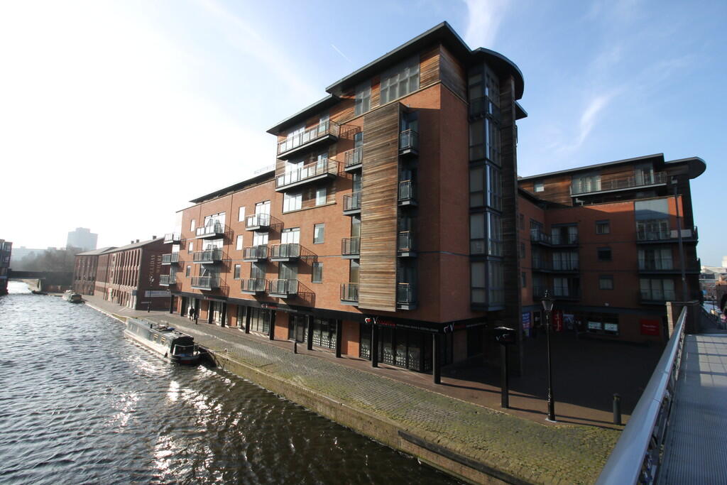Additional property image - Canal Wharf, 18 Waterfront Walk, Birmingham City Centre