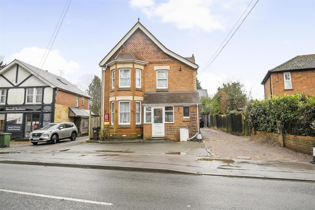 Main image of property: Sandhurst Road, Crowthorne, Berkshire, RG45 7HR