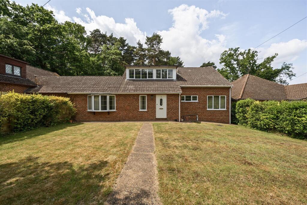 Main image of property: Old Wokingham Road, Crowthorne, Berkshire, RG45 6SS