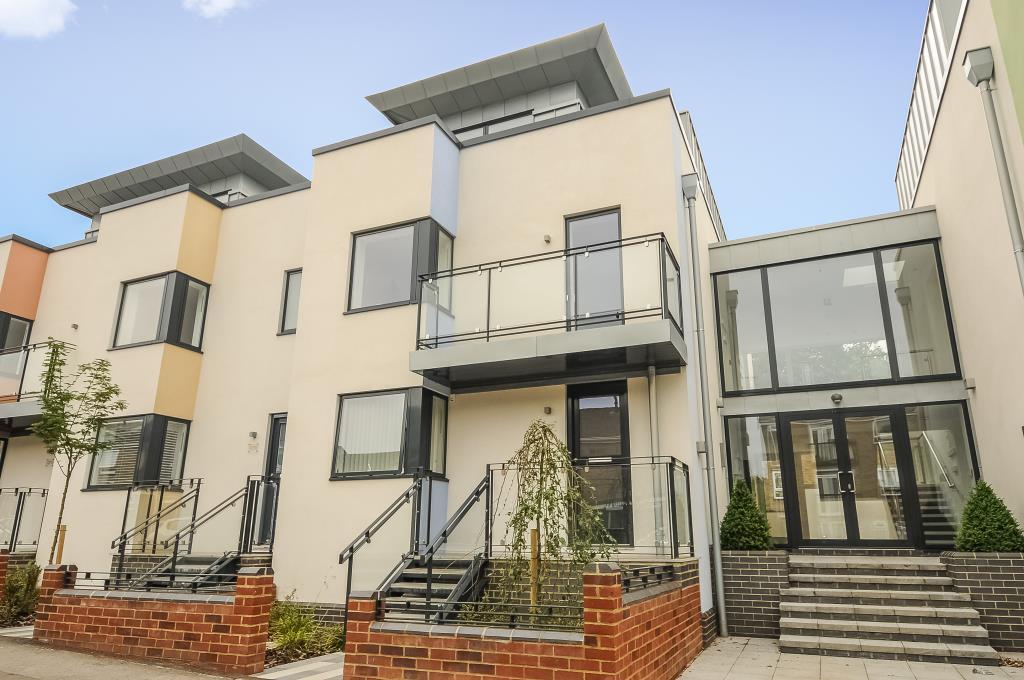 Main image of property: Grantham House, Oxford OX2 6BY