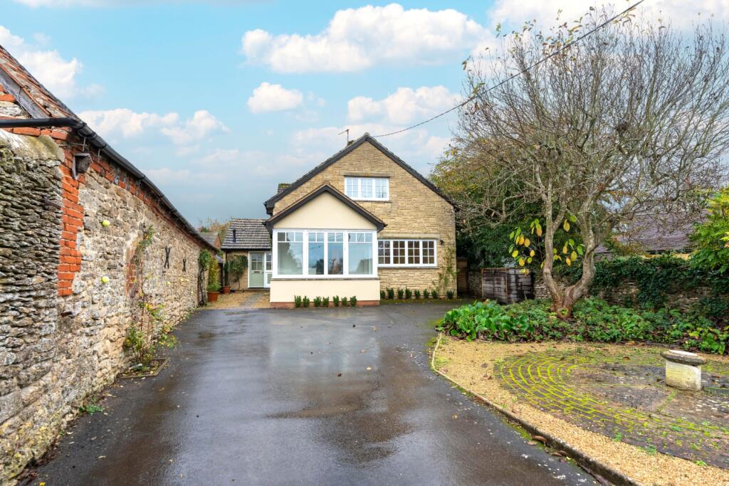 Main image of property: Abingdon Road, Cumnor, Oxford, Oxfordshire, OX2