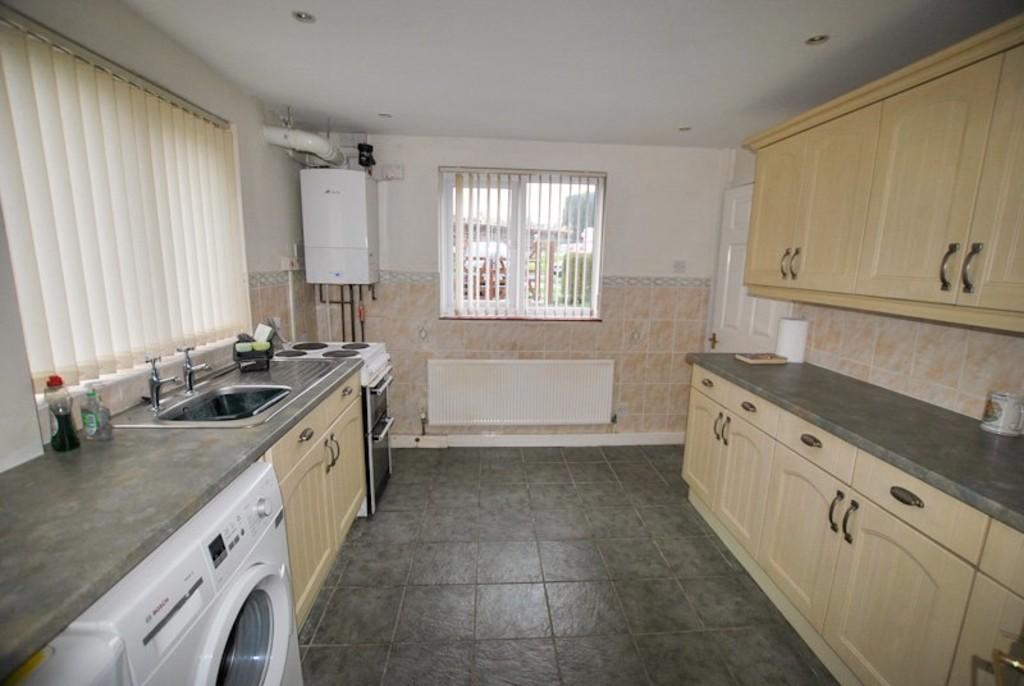 2 bedroom semidetached house for sale in Dawley Road, Arleston