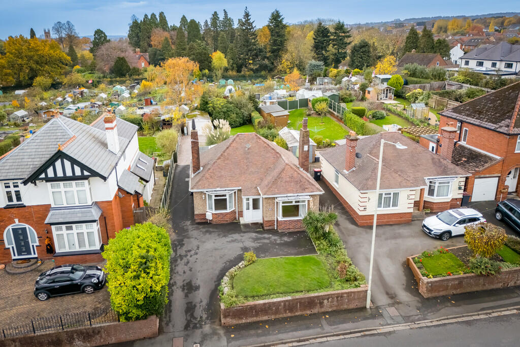 Main image of property: Wrekin Road, Wellington, Telford, TF1 1RL 