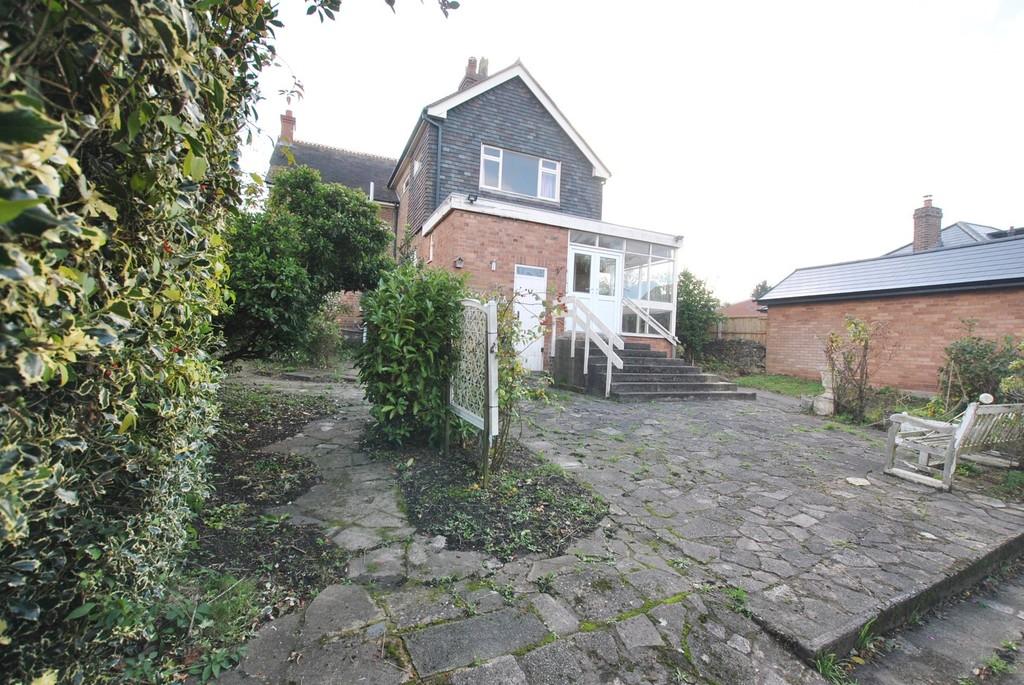 4 bedroom detached house for sale in Plough Road, Wrockwardine Wood