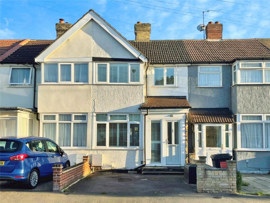 Main image of property: Elm Park Avenue, Elm Park, Hornchurch, RM12