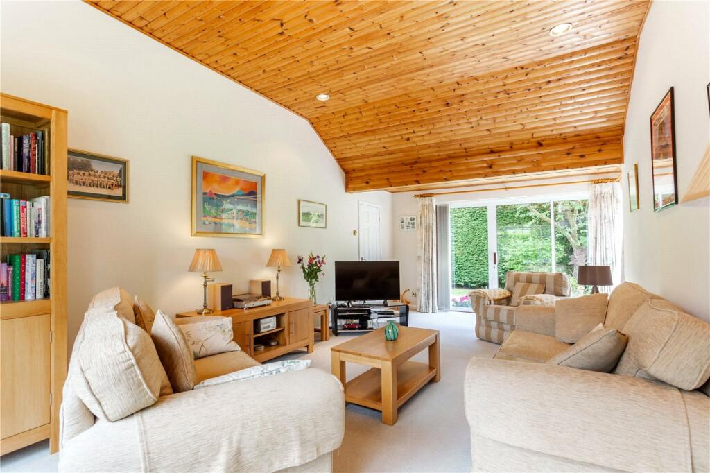 Additional property image - Bowhay, Hutton Mount, Brentwood, Essex, CM13