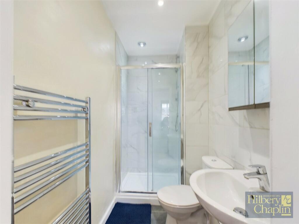 Additional property image - Fryerning Lane, Ingatestone, Essex, CM4
