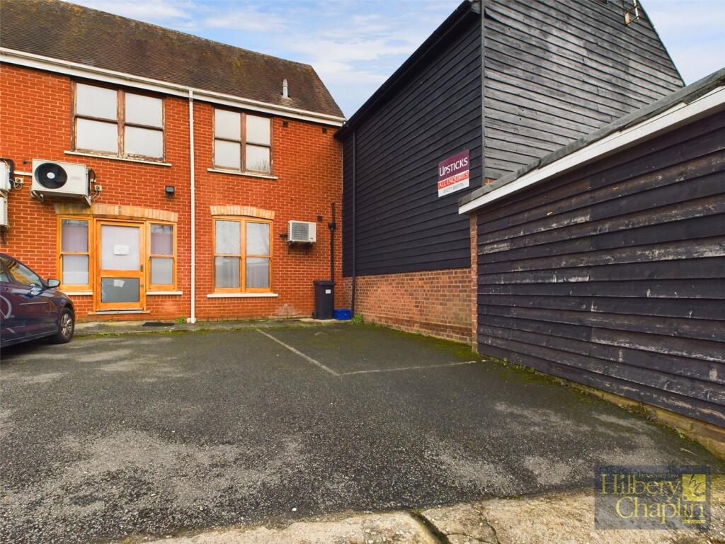 Additional property image - Fryerning Lane, Ingatestone, Essex, CM4