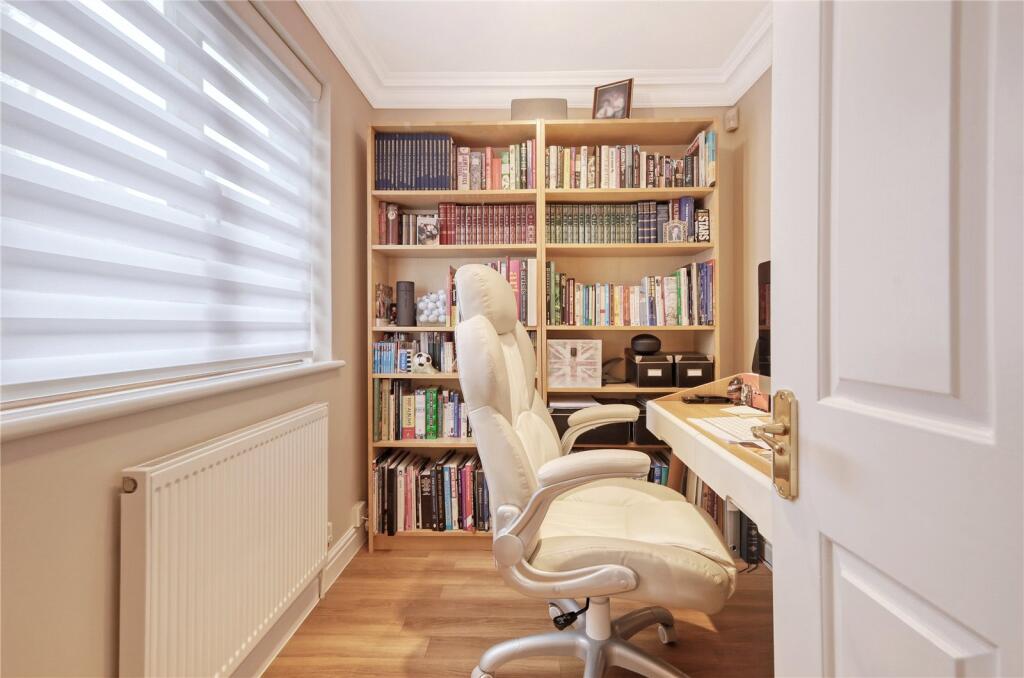 Additional property image - Roman Road, Mountnessing, Brentwood, Essex, CM15