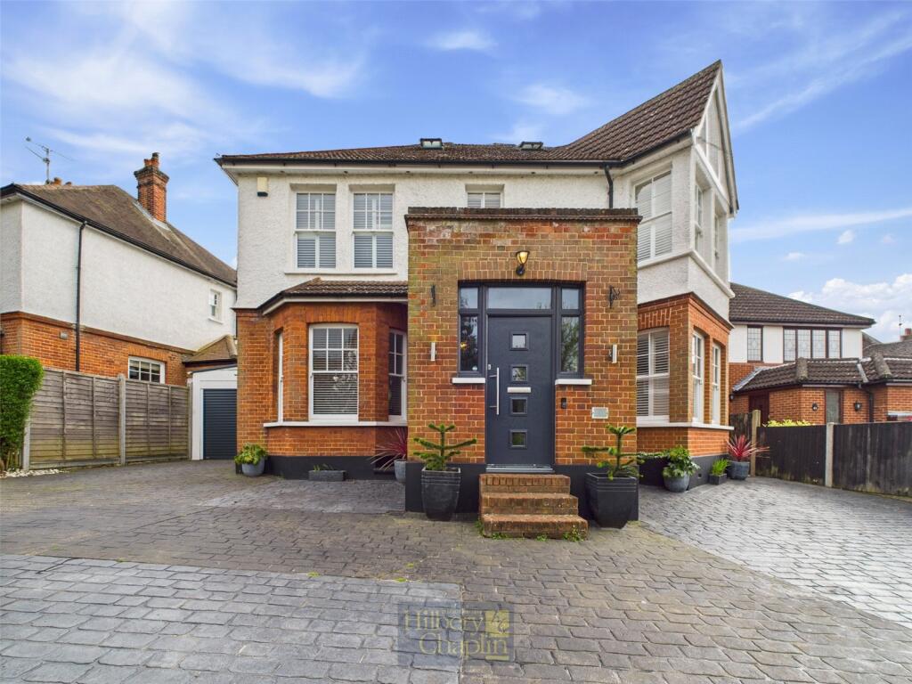 Main image of property: Headley Chase, Warley, Brentwood, Essex, CM14