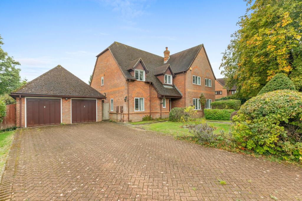 Main image of property: Oakdene, Beaconsfield, HP9
