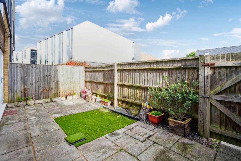 Main image of property: Station Road, Beaconsfield, HP9