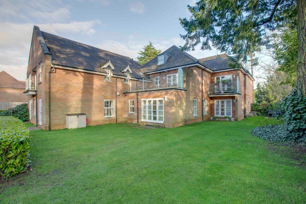 Main image of property: Amersham Road, Fairlawns Amersham Road, HP13